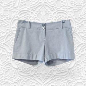 THE LIMITED Women's gray & white pinstripe casual Shorts Size4